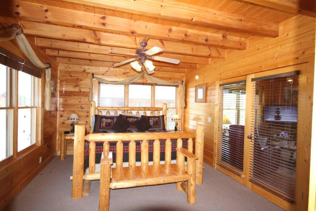 Heavenly Daze A Peachful Retreat Sevierville Exterior photo